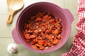 Ребрышки с фасолью Ребрышки с фасолью