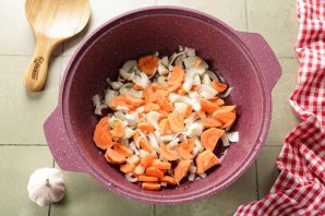 Ребрышки с фасолью Ребрышки с фасолью