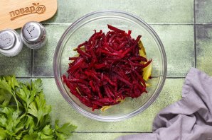 Салат из свеклы и фасоли