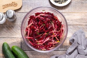 Салат из свеклы с огурцами Салат из свеклы с огурцами