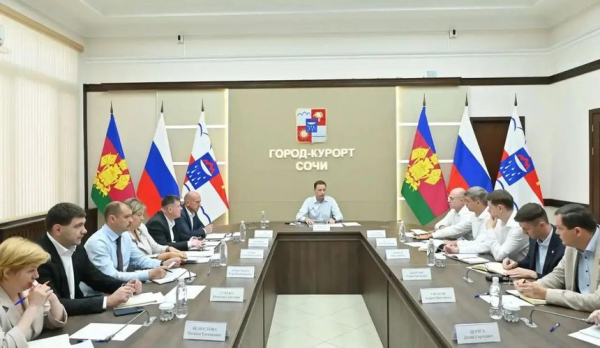 Туристы в Сочи смогут узнать о наличии топлива на АЗС через чат-бот