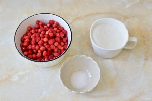 Варенье из земляники Варенье из земляники