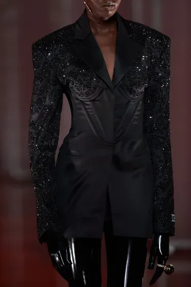 Versace Fall/Winter 2022-2023, Prêt-à-Porter | Ready-to-Wear Versace Fall/Winter 2022-2023, Prêt-à-Porter | Ready-to-Wear