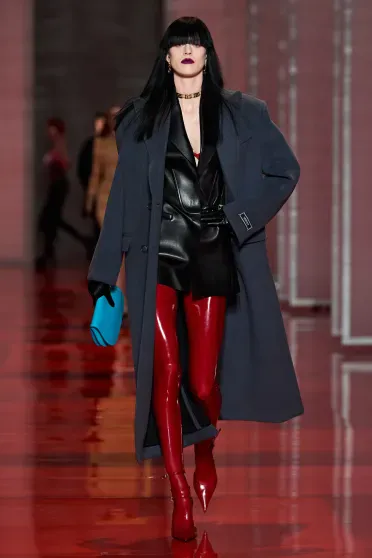 Versace Fall/Winter 2022-2023, Prêt-à-Porter | Ready-to-Wear Versace Fall/Winter 2022-2023, Prêt-à-Porter | Ready-to-Wear