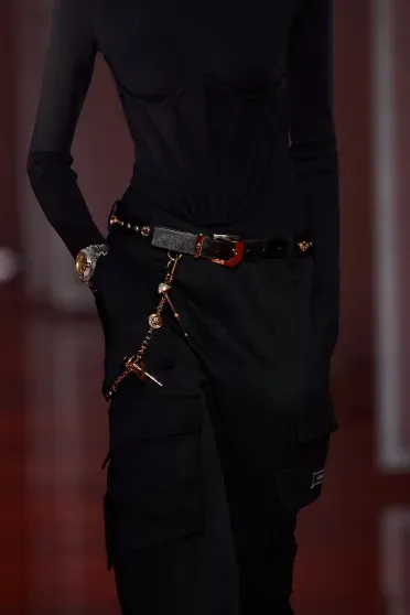Versace Fall/Winter 2022-2023, Prêt-à-Porter | Ready-to-Wear Versace Fall/Winter 2022-2023, Prêt-à-Porter | Ready-to-Wear
