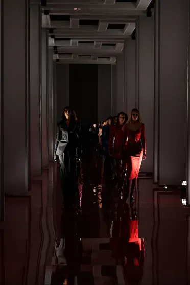 Versace Fall/Winter 2022-2023, Prêt-à-Porter | Ready-to-Wear Versace Fall/Winter 2022-2023, Prêt-à-Porter | Ready-to-Wear