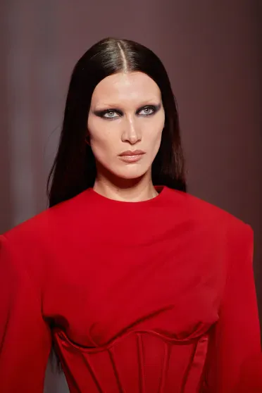 Versace Fall/Winter 2022-2023, Prêt-à-Porter | Ready-to-Wear Versace Fall/Winter 2022-2023, Prêt-à-Porter | Ready-to-Wear