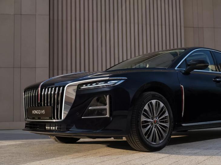 Обновлённые Avatr и Hongqi, пятиместный Tenet, первый Tenet Plus, футуристичный Jeland и фестиваль New Star Weekend — главные события в мире авто
Обновлённые Avatr и Hongqi, пятиместный Tenet, первый Tenet Plus, футуристичный Jeland и фестиваль New Star Weekend — главные события в мире авто