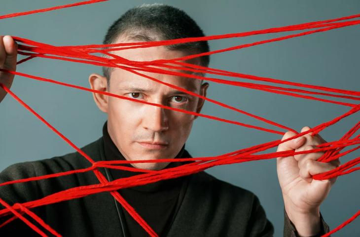Сергей Гилёв: «Мой герой Олег в «Чуде» — единственный нормальный человек во всей этой истории»
Сергей Гилёв: «Мой герой Олег в «Чуде» — единственный нормальный человек во всей этой истории»