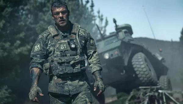 Алан Ричсон заменит Джейсона Момоа в экранизации игры "Helldivers" Алан Ричсон заменит Джейсона Момоа в экранизации игры "Helldivers"