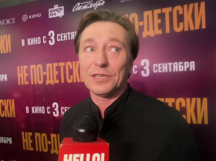 Сергей Безруков в эксклюзивном интервью HELLO!: «Наша миссия — донести до зрителя проблему детей из детских домов»
Сергей Безруков в эксклюзивном интервью HELLO!: «Наша миссия — донести до зрителя проблему детей из детских домов»