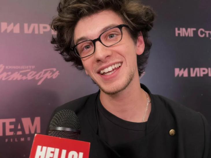 Марк Эйдельштейн рассказал HELLO! о своих снах: «Я был на необитаемом острове»
Марк Эйдельштейн рассказал HELLO! о своих снах: «Я был на необитаемом острове»