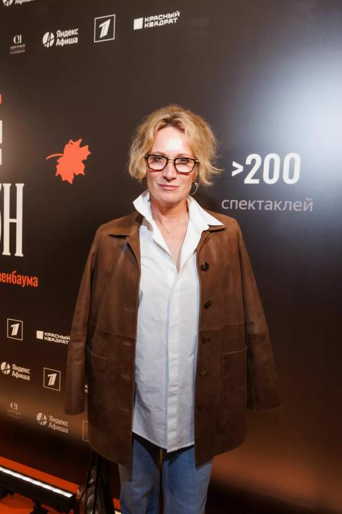 Настасья Самбурская дебютировала в мюзикле «Вальс‑бостон»
Настасья Самбурская дебютировала в мюзикле «Вальс‑бостон»
