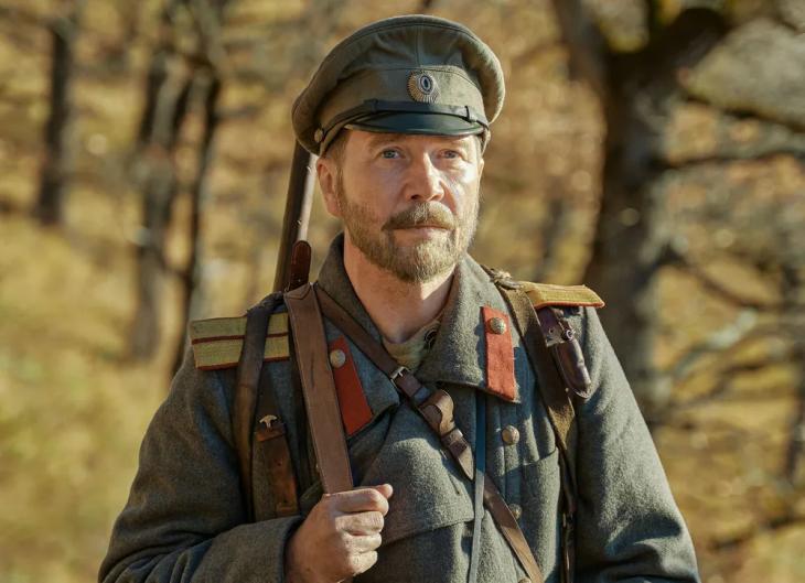 Евгений Миронов представил во Владивостоке сериал «Арсеньев»
Евгений Миронов представил во Владивостоке сериал «Арсеньев»