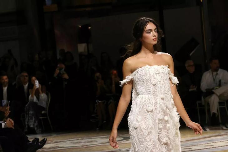 
                Дженнифер Лопес, Донаталла Версаче, Дакота Джонсон: гости шоу Vogue World: Milano            