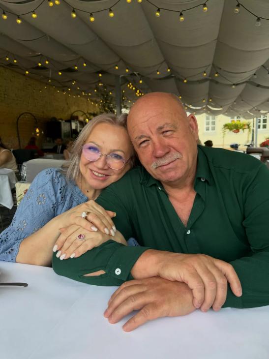 
                Ида Галич эмоционально поздравила маму с днём рождения            