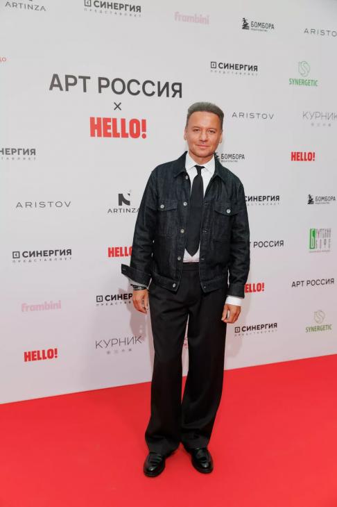 
                Сергей Бурунов, Татьяна Куртукова и другие звёзды на открытии II осенней ярмарки &laquo;Арт Россия&raquo;            