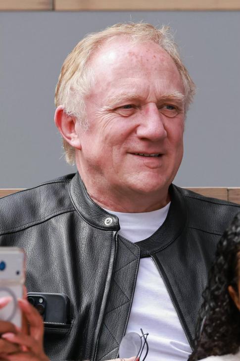 Сальме Хайек — 60!
Сальме Хайек — 60!