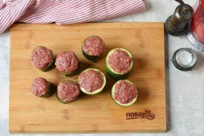 Цуккини с фаршем Цуккини с фаршем