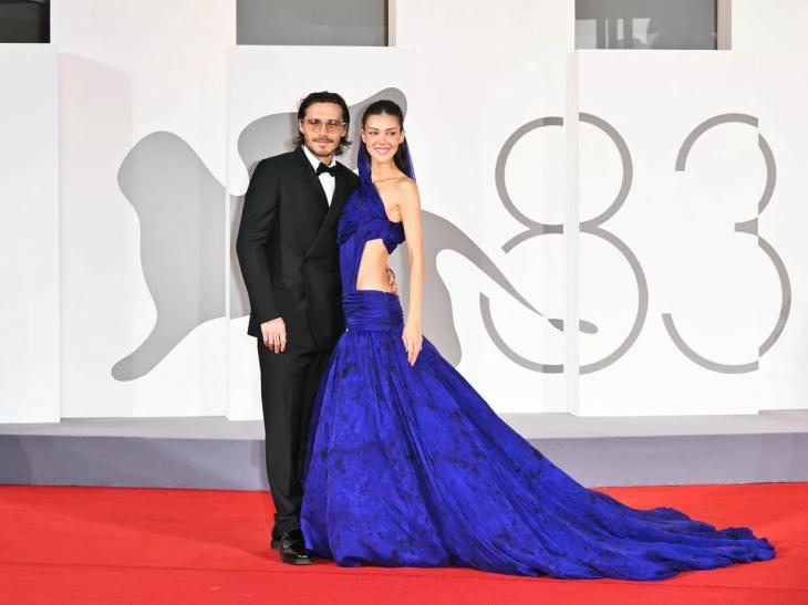Бруклин Бекхэм и Никола Пельтц на Kinéo Awards 2026
Бруклин Бекхэм и Никола Пельтц на Kinéo Awards 2026