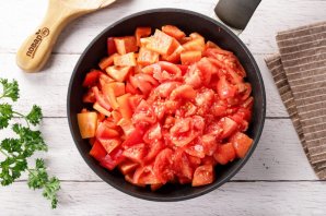 Икра кабачковая с болгарским перцем Икра кабачковая с болгарским перцем