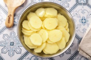 Картофель на шампурах