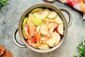 Компот из яблок Компот из яблок