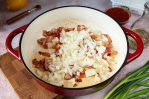 Курица в остром соусе