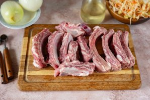 Квашеная капуста со свининой Квашеная капуста со свининой