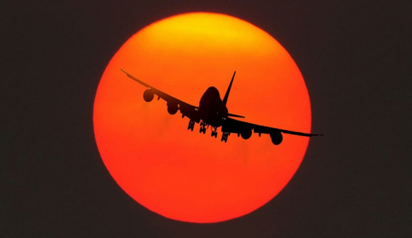 «Россия» задействовала Boeing 747 для вывоза пассажиров из Сочи «Россия» задействовала Boeing 747 для вывоза пассажиров из Сочи