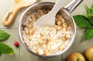 Варенье из яблок и малины Варенье из яблок и малины