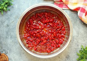 Варенье из шиповника Варенье из шиповника