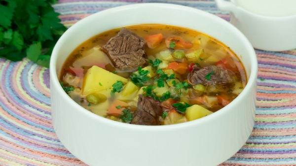 Бесподобный и сытный суп с мясом Гирос