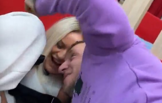 Алексея Безуса забавляет флирт Рахимовой и Артюшенко