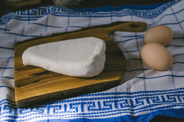 Как определить, что творог испортился