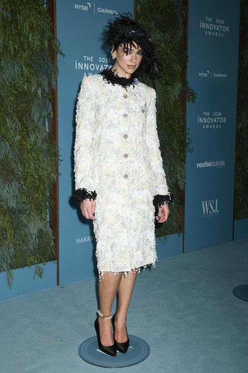 Ирина Шейк, Дуа Липа, Кара Делевинь на премии WSJ. Magazine Innovator Awards 2026
Ирина Шейк, Дуа Липа, Кара Делевинь на премии WSJ. Magazine Innovator Awards 2026