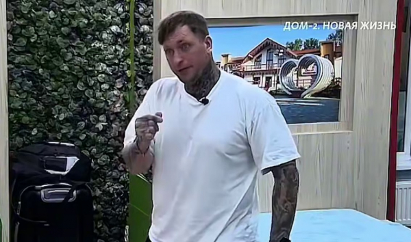 Элине Рахимовой пообещал вражду Денис Артюшенко Элине Рахимовой пообещал вражду Денис Артюшенко