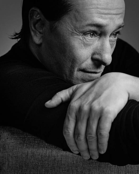 Сергей Безруков: «Опасна не развлекательность, а художественная трусость»
Сергей Безруков: «Опасна не развлекательность, а художественная трусость»
