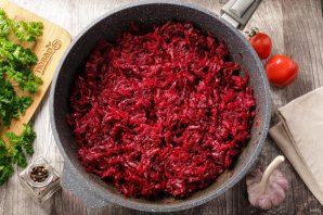 Борщ классический с говядиной Борщ классический с говядиной