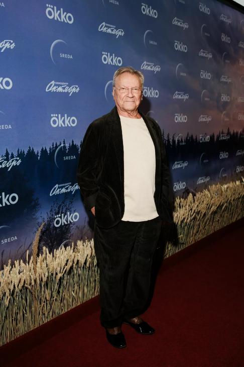 
                Анна Михалкова, Екатерина Вилкова, Алексей Макаров на светской премьере сериала &laquo;Полураспад&raquo;            