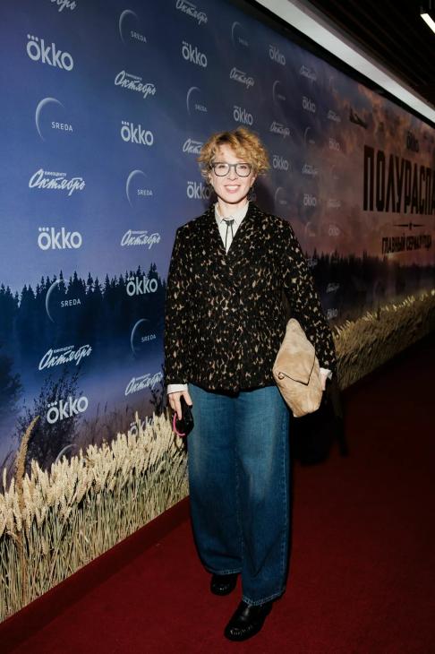 
                Анна Михалкова, Екатерина Вилкова, Алексей Макаров на светской премьере сериала &laquo;Полураспад&raquo;            