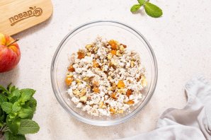 Фаршированные яблоки
