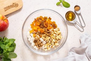 Фаршированные яблоки