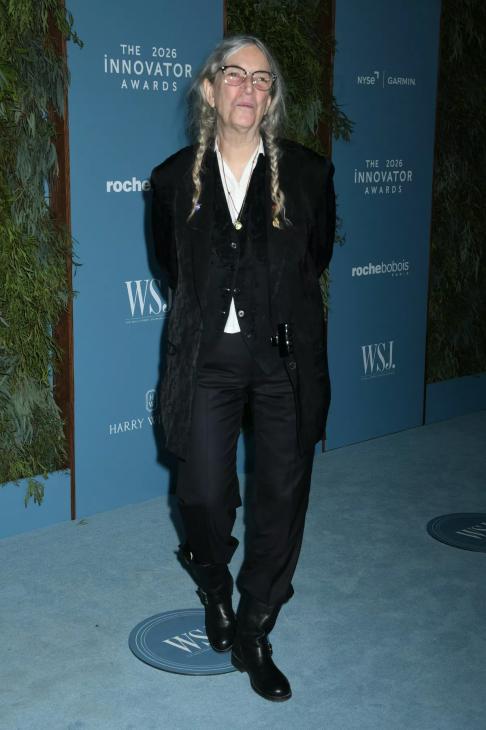 Ирина Шейк, Дуа Липа, Кара Делевинь на премии WSJ. Magazine Innovator Awards 2026
Ирина Шейк, Дуа Липа, Кара Делевинь на премии WSJ. Magazine Innovator Awards 2026