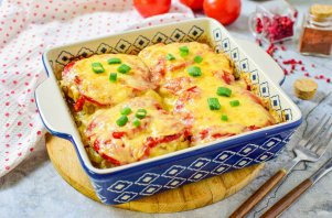 Мясо по-французски с картофелем и помидорами Мясо по-французски с картофелем и помидорами