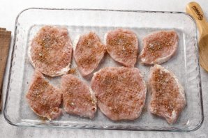 Мясо по-французски с картошкой и грибами