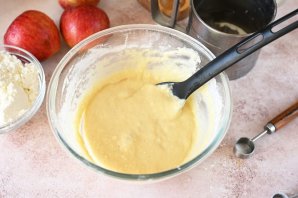Пирог из творога и яблок Пирог из творога и яблок