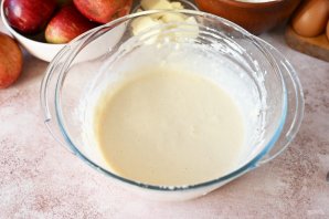 Пирожки с яблоками в духовке Пирожки с яблоками в духовке