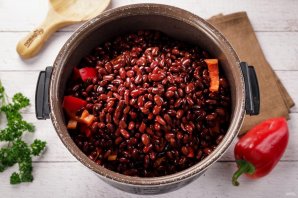 Салат на зиму с фасолью Салат на зиму с фасолью