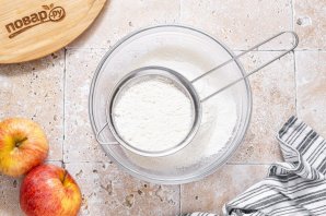 Шарлотка постная Шарлотка постная